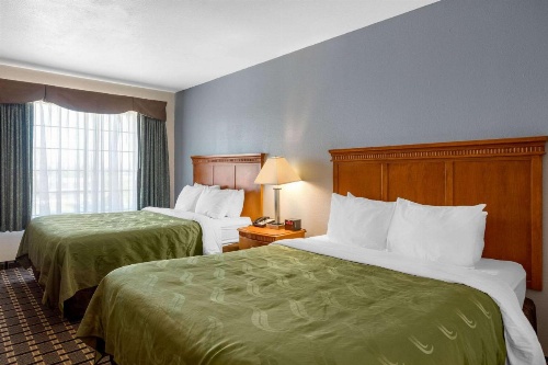 Quality Inn & Suites Huntington Beach image 13